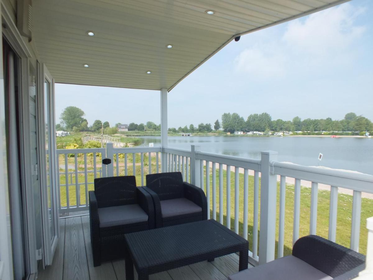 Camping De Vogel Hengstdijk Esterno foto